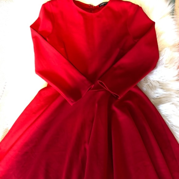 High-Low Dress - Picture 3 of 3